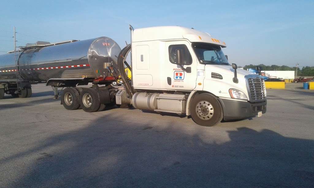 Rogers Cartage Co | 611 S 28th St, Milwaukee, WI 53215 | Phone: (414) 671-3039