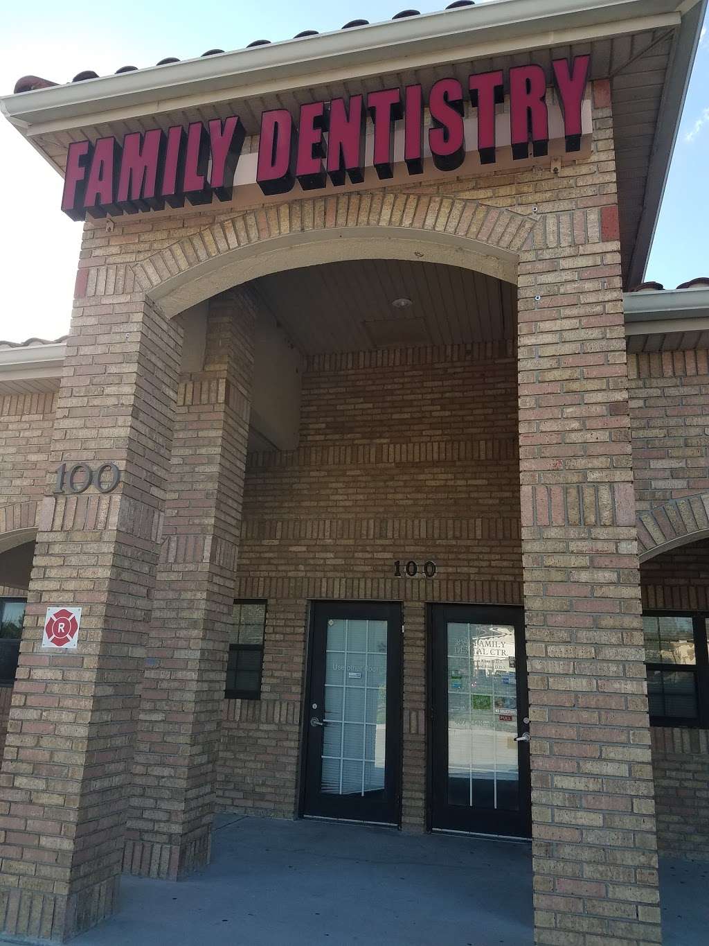 BVL Family Dental | 100 Buenaventura Blvd, Kissimmee, FL 34743, USA | Phone: (407) 348-6042