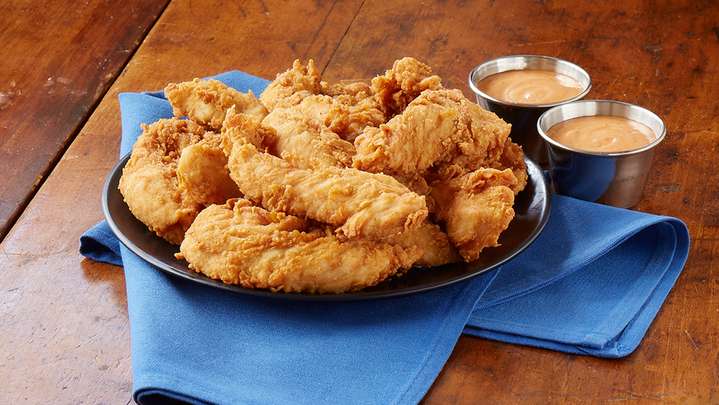 Zaxbys Chicken Fingers & Buffalo Wings | 1030 Jake Alexander Blvd W, Salisbury, NC 28147, USA | Phone: (704) 603-4467