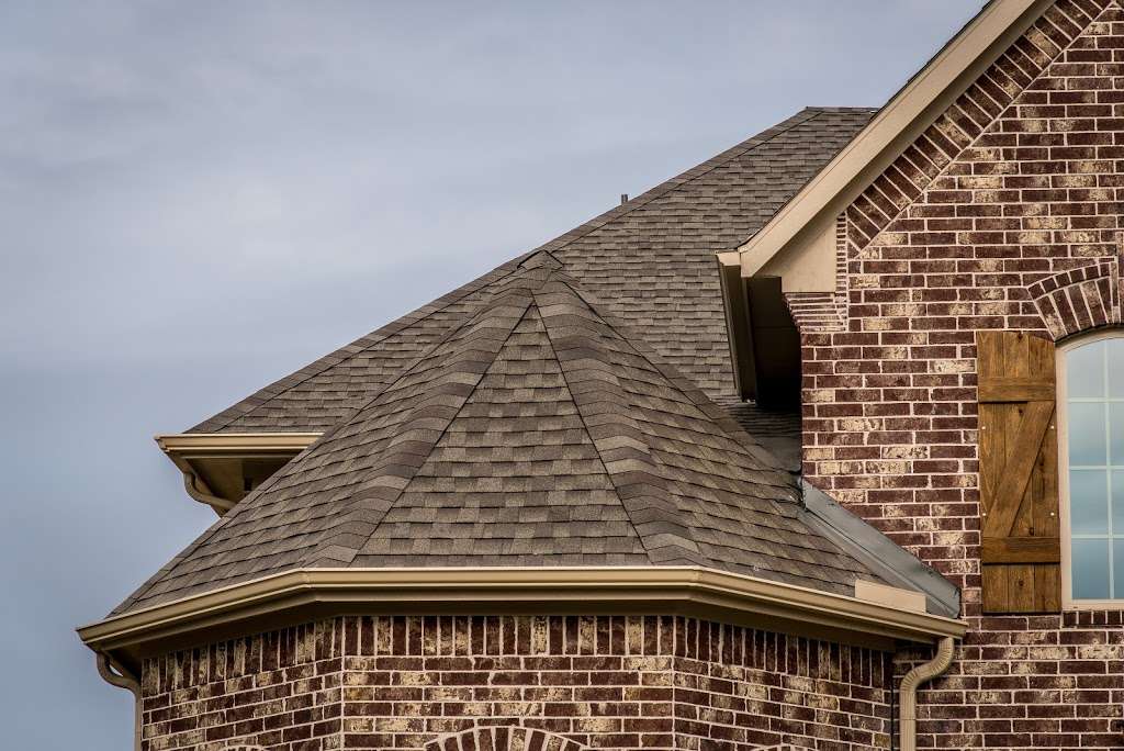 Spartan Roof Construction | 2261 Northpark Dr #565, Kingwood, TX 77339, USA | Phone: (281) 612-4350