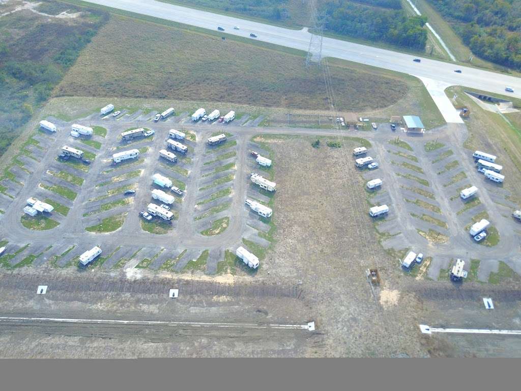 Texas 6 RV Park | 15545 Hwy 6, Rosharon, TX 77583, USA | Phone: (281) 972-9223