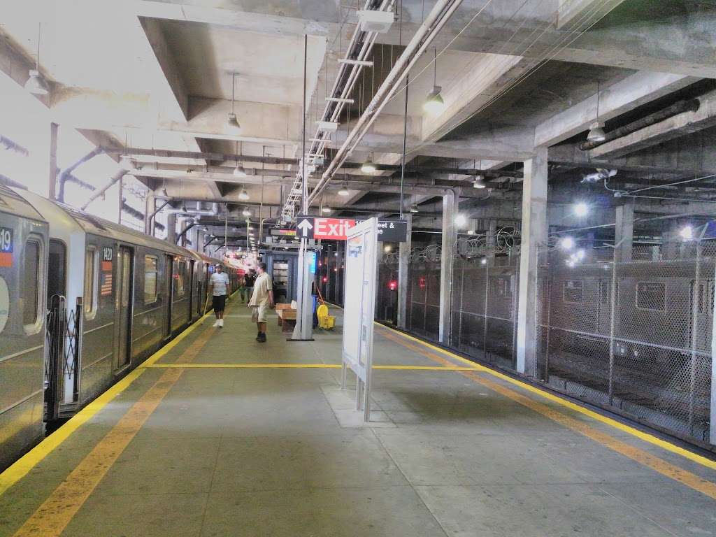 148th Street Lenox Terminal Station | New York, NY 10039, USA