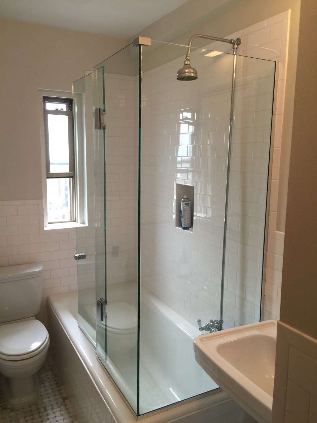 Custom Frameless Shower Doors | 42 Farm Rd, Middletown, NJ 07748, USA | Phone: (347) 476-2318