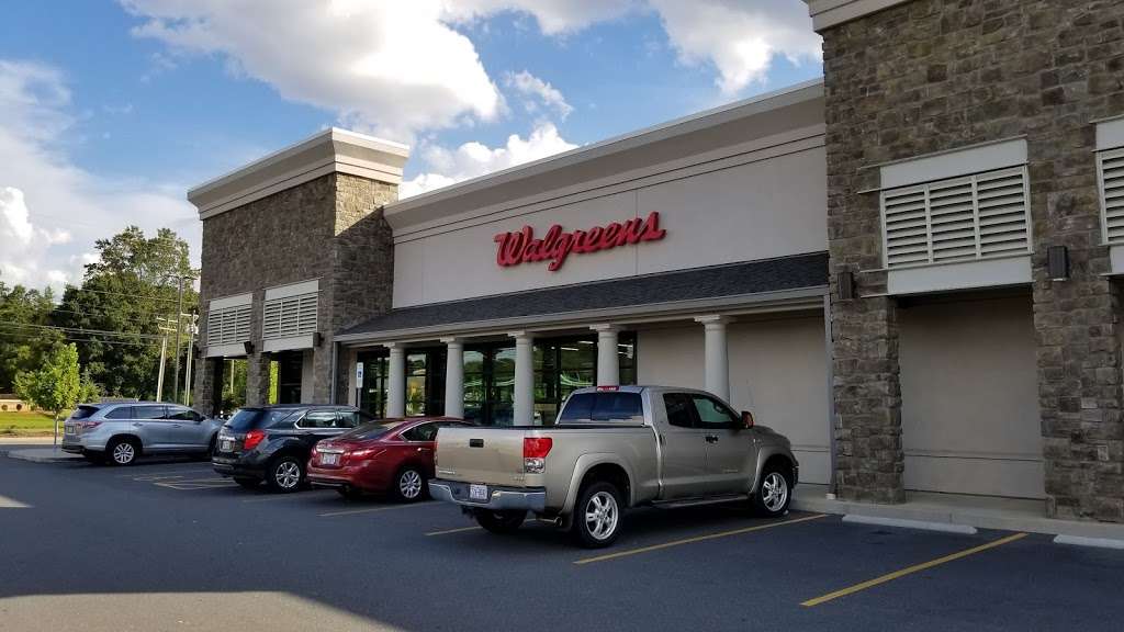 Walgreens | 9428 Steele Creek Rd, Charlotte, NC 28273, USA | Phone: (980) 233-9960