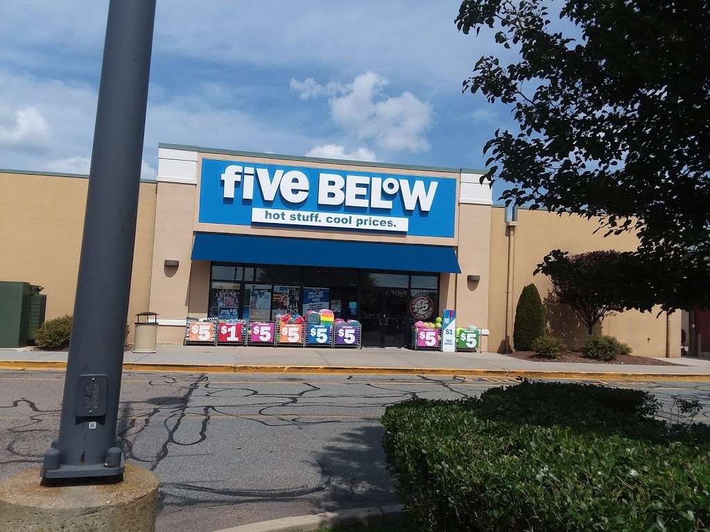 Five Below | 620 George Washington Hwy, Lincoln, RI 02865 | Phone: (401) 334-2849