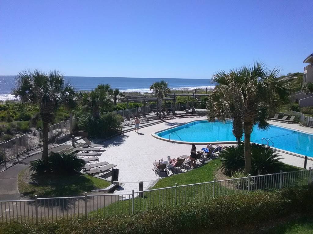 The Villas Of Amelia Island | 8 Amelia Village Cir, Fernandina Beach, FL 32034, USA | Phone: (904) 261-6161