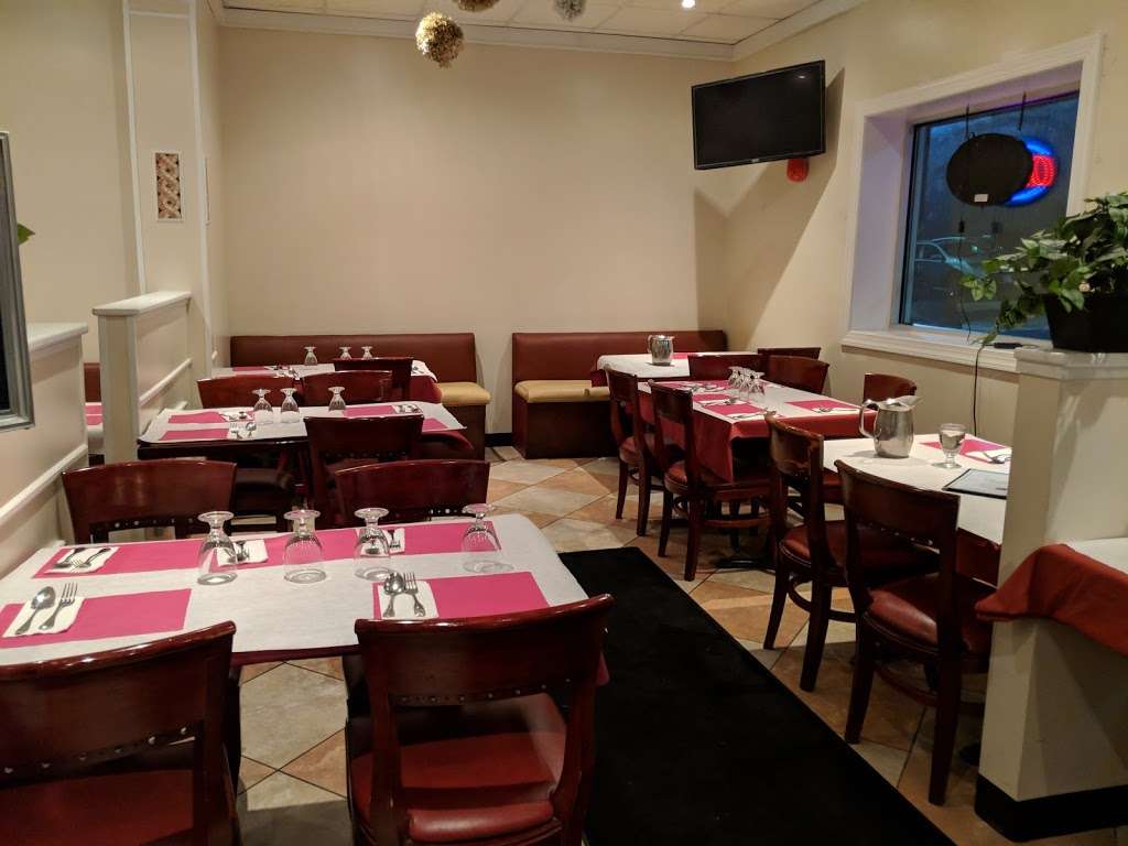 Karaikudi Chettinad Restaurant in 1671 Oak Tree Road, Edison, NJ 08820, USA