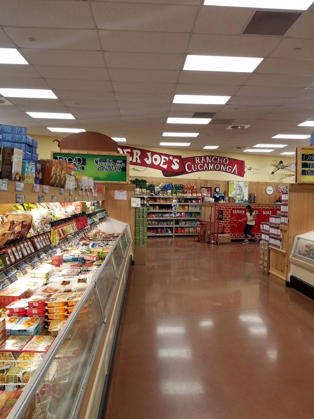 Trader Joes | 6401 Haven Ave, Rancho Cucamonga, CA 91737, USA | Phone: (909) 476-1410