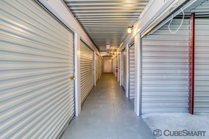 CubeSmart Self Storage | 15855 US-441, Summerfield, FL 34491, USA | Phone: (352) 245-4777