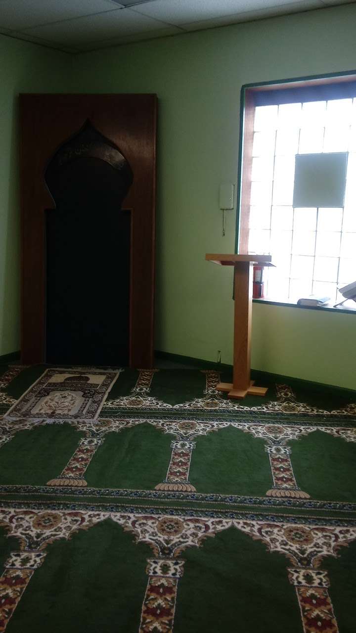 Gary Masjid | 1473 W 15th Ave, Gary, IN 46407 | Phone: (219) 885-3018