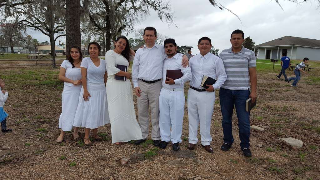 Iglesia de Jesucristo camino al Padre | 1202 Spears-Gears Rd, Houston, TX 77067 | Phone: (832) 731-4229