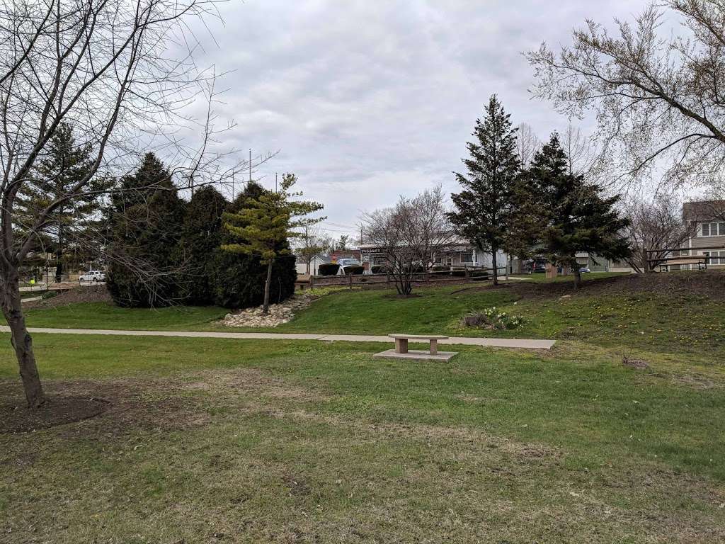 Veterans Park | 102 E Mondamin St, Minooka, IL 60447, USA