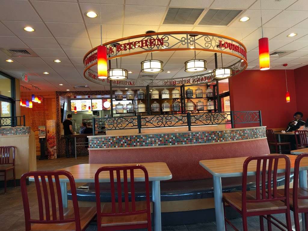 Popeyes Louisiana Kitchen | 5608 Hammonds Mill Rd, Martinsburg, WV 25404, USA | Phone: (304) 274-1015