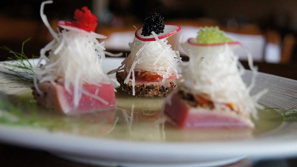 Cho Sushi Japanese Fusion | 4300 N Quinlan Park Rd #105, Austin, TX 78732, USA | Phone: (512) 266-8700