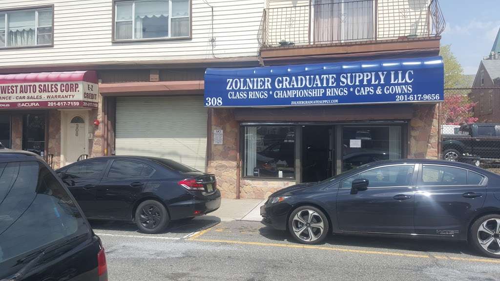 Zolnier Graduate Supply LLC | 308 35th St, Union City, NJ 07087, USA | Phone: (800) 303-8548