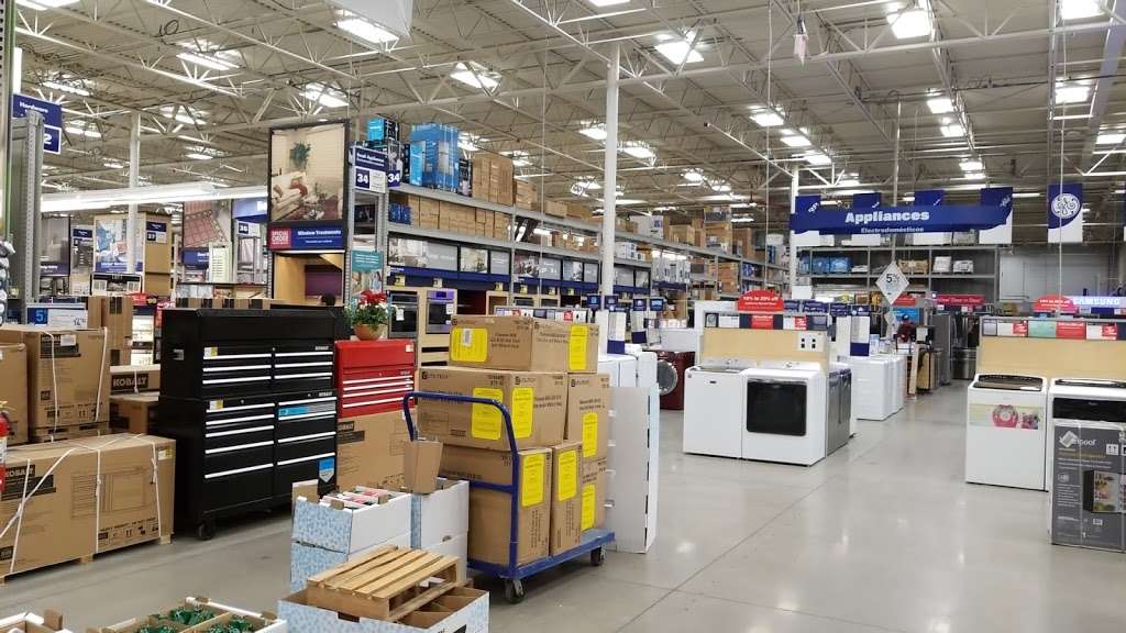 Lowes Home Improvement | 3500 S Semoran Blvd, Orlando, FL 32822 | Phone: (407) 382-2211