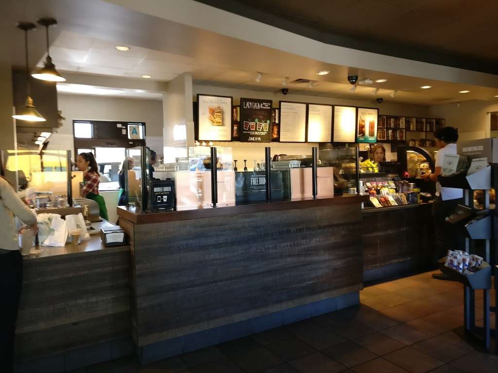 Starbucks | 2230 E Plaza Blvd, National City, CA 91950 | Phone: (619) 472-5318