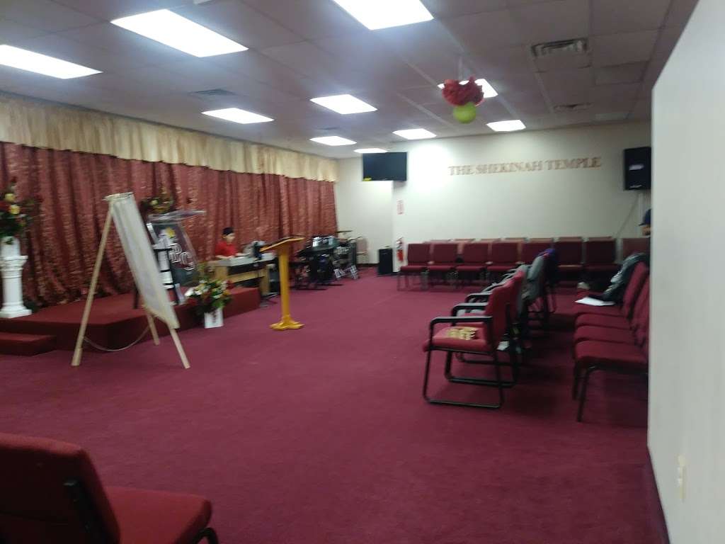 Ministerio Evangélico Manantial de Justicia | 10007 Brandywine Rd, Clinton, MD 20735, USA | Phone: (202) 793-4879