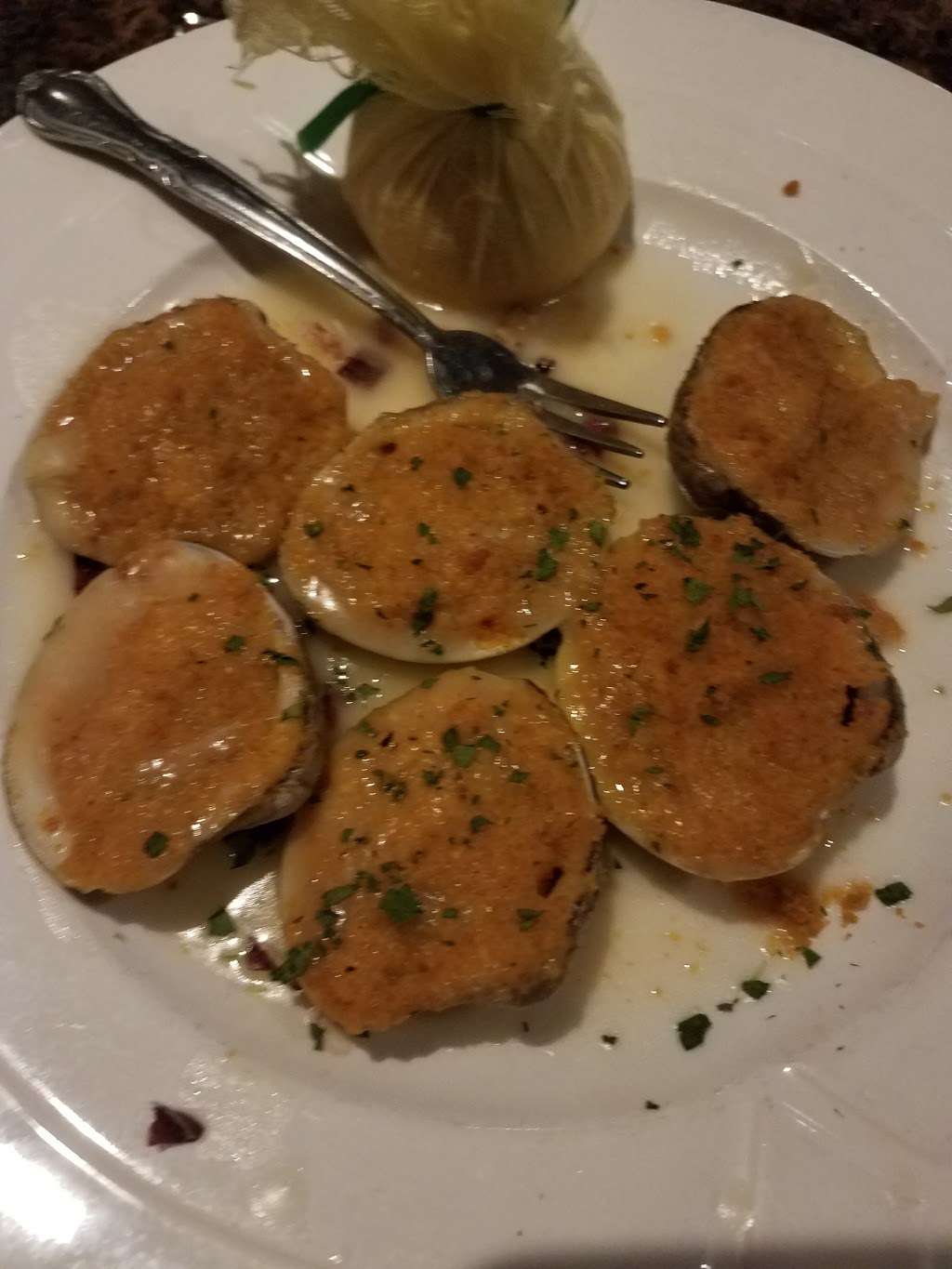 Della Francesca | 46 Mill Plain Rd, Danbury, CT 06811, USA | Phone: (203) 791-2068
