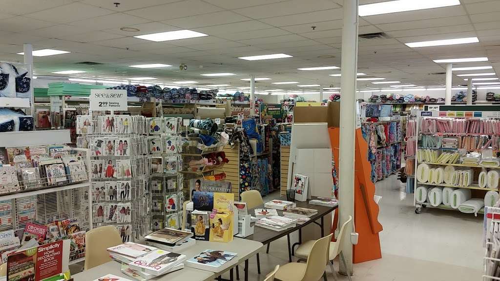 JOANN Fabrics and Crafts | 440 Middlesex Rd, Tyngsborough, MA 01879, USA | Phone: (978) 649-5327