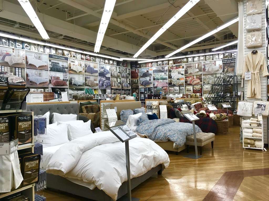 Bed Bath & Beyond | 1905 Calle Barcelona, Carlsbad, CA 92009, USA | Phone: (760) 635-8600