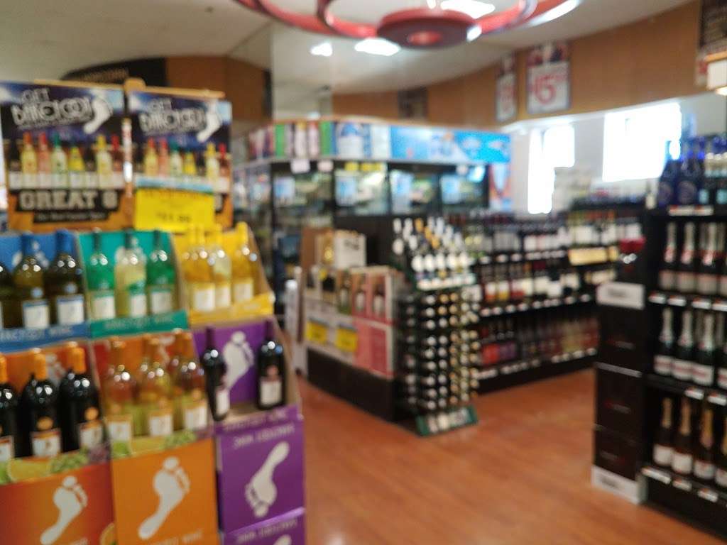 Trucchi's Supermarkets West Bridgewater - 53 E Center St, West ...