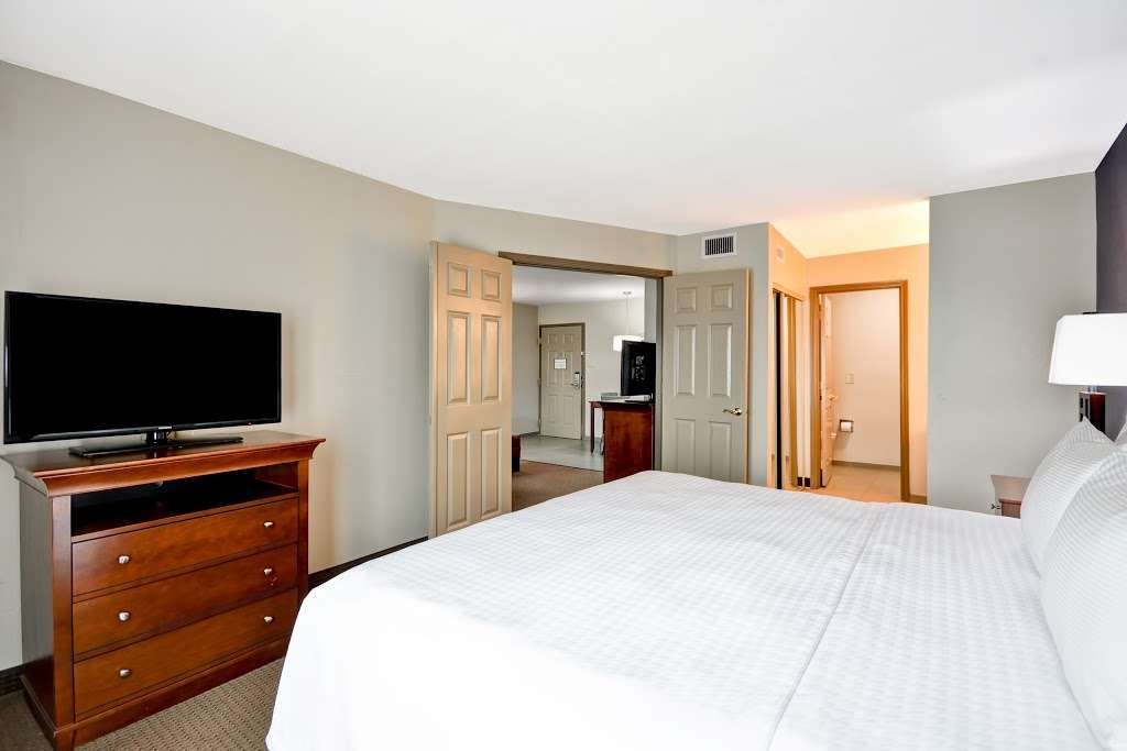 Homewood Suites by Hilton Dallas-Lewisville | 700 Hebron Pkwy, Lewisville, TX 75057, USA | Phone: (972) 315-6123