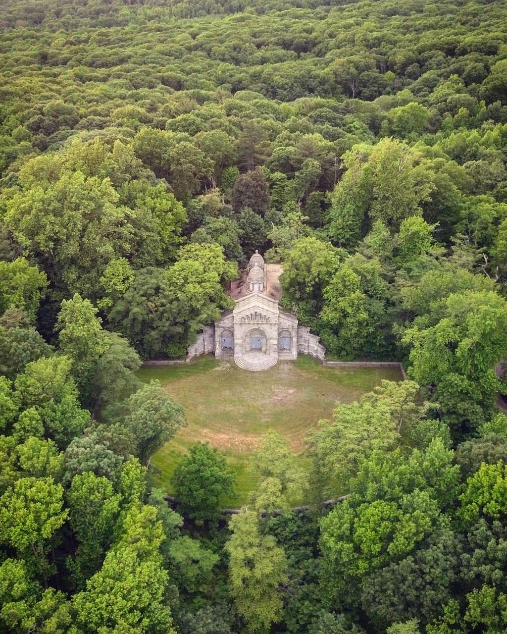 Vanderbilts Tomb | 248 Nevada Ave, Staten Island, NY 10306, USA