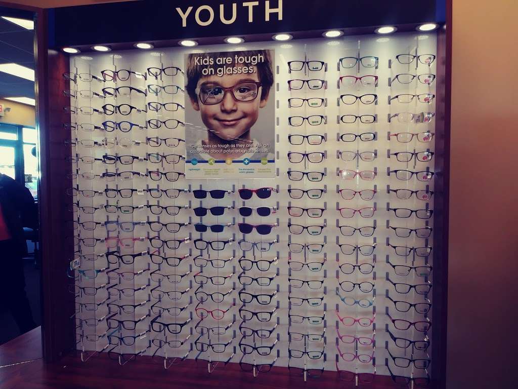 Eyemart Express | 8924 NW Skyview Ave, Kansas City, MO 64154 | Phone: (816) 666-7268