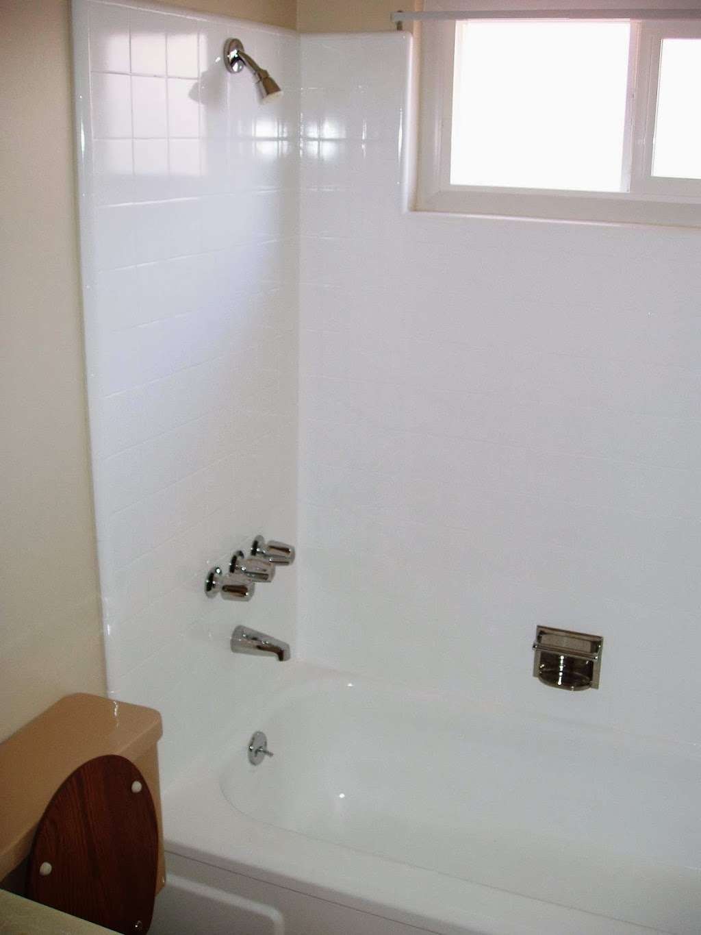 Performance Tub and Tile Bathtub Refinishing and Repair | 1212 El Camino Real, San Bruno, CA 94066, USA | Phone: (650) 219-8633