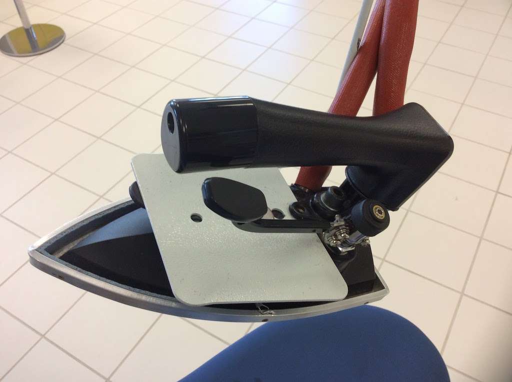 OXXO Care Cleaners - Clermont | 2430 FL-50 A, Clermont, FL 34711, USA | Phone: (352) 404-8483