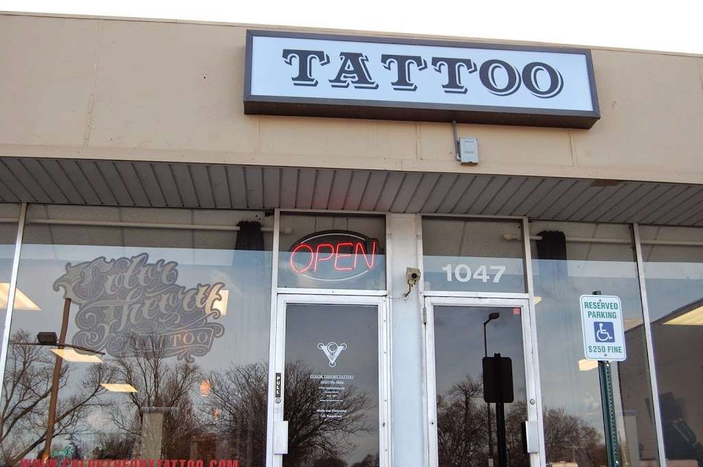 Color Theory Tattoo | 1047 E St Charles Rd, Lombard, IL 60148, USA | Phone: (630) 785-3666