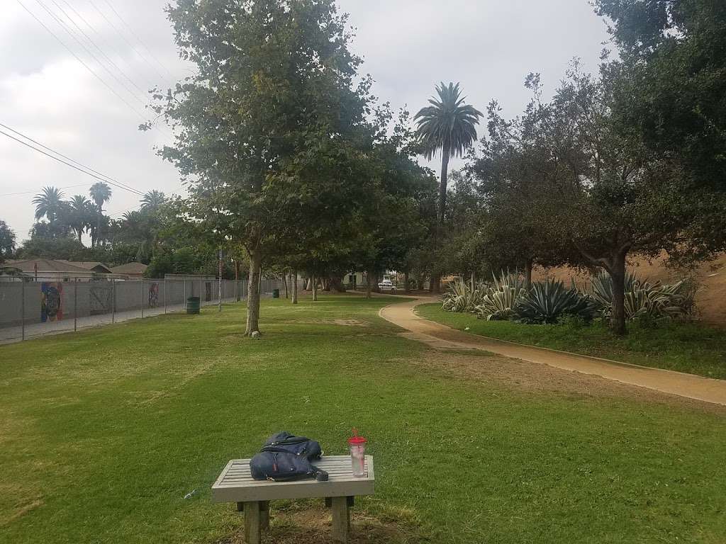 Avila park | Long Beach, CA 90806, USA