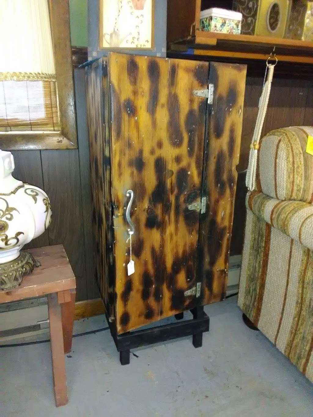 Dorothys Furniture N Appliance Store | 26809 Great Cove Rd, Mcconnellsburg, PA 17233 | Phone: (717) 377-1013