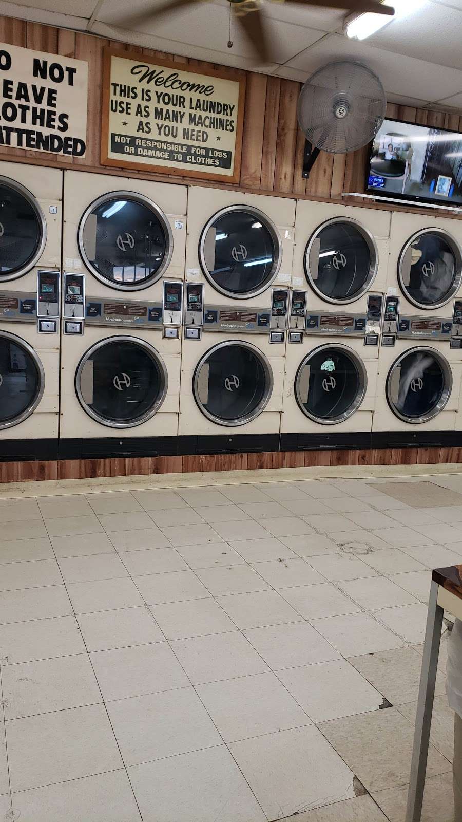 Lancaster Coin Laundry | 727 W Pleasant Run Rd, Lancaster, TX 75146, USA | Phone: (972) 227-4509