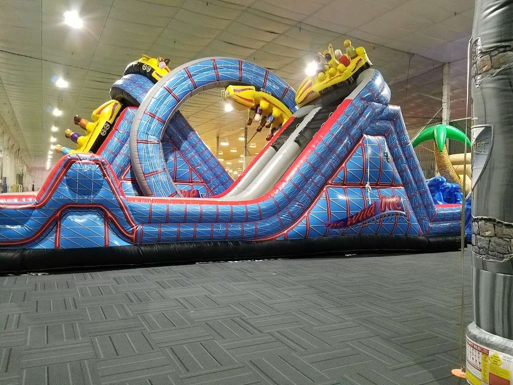 Incrediplex | 6002 Sunnyside Rd, Indianapolis, IN 46236, USA | Phone: (317) 823-9555