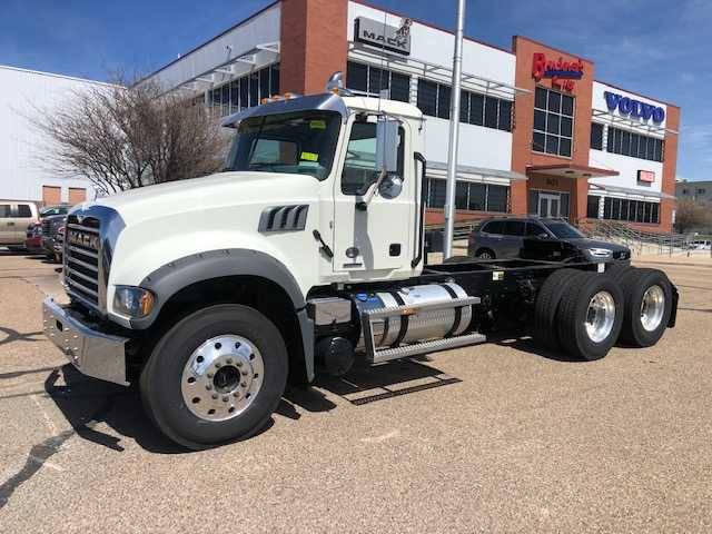 Bruckner Trucks Sales - Mack | 5301 W 60th St, Tulsa, OK 74107, USA | Phone: (877) 774-7648