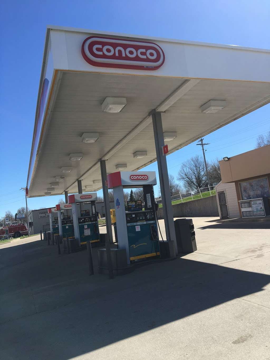 CONOCO | 3002 N Belt Hwy, St Joseph, MO 64506, USA | Phone: (816) 279-2298