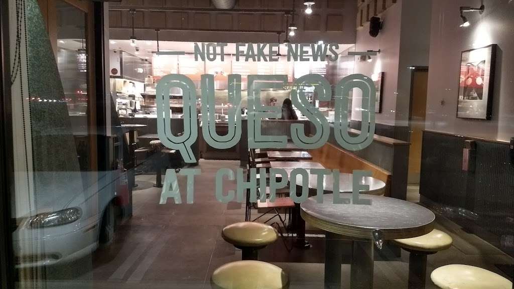 Chipotle Mexican Grill | 2103 Clearwater Dr, Oak Brook, IL 60523, USA | Phone: (630) 230-3076