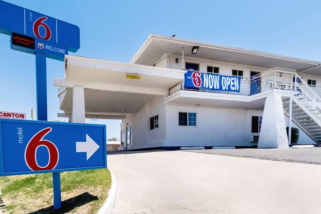 Motel 6 Barstow, CA - Route 66 | 1350 Main St, Barstow, CA 92311, USA | Phone: (760) 256-8921