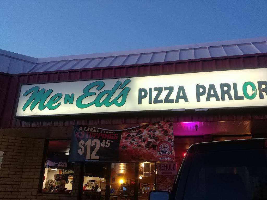 Me-n-Eds Pizza Parlor | 4829 E McKinley Ave, Fresno, CA 93703 | Phone: (559) 251-0397