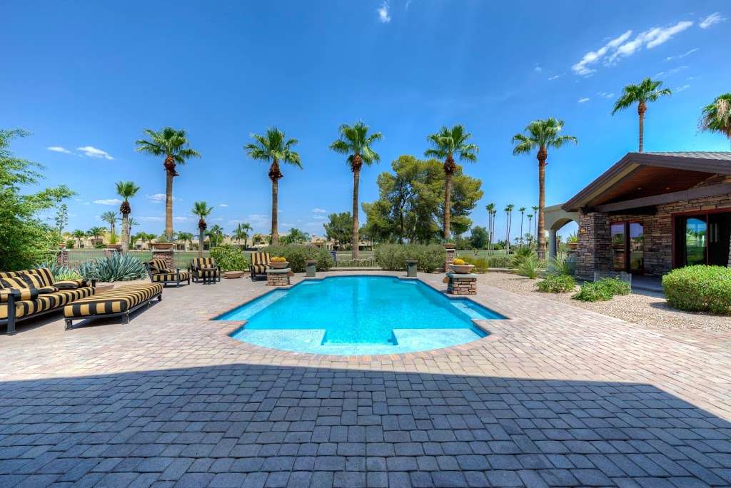 Katrina @ Williams Luxury Homes | Sterling Fine Properties, 7001 N Scottsdale Rd Suite 1020, Scottsdale, AZ 85253, USA | Phone: (480) 399-9811