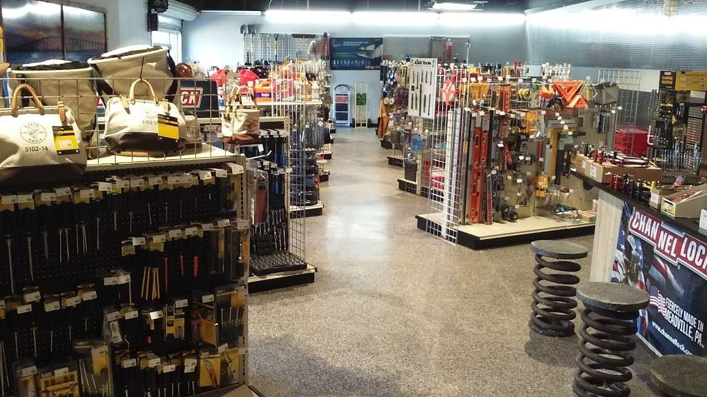 Baytown Tool Box | 1801 Decker Dr, Baytown, TX 77520, USA | Phone: (832) 695-2743