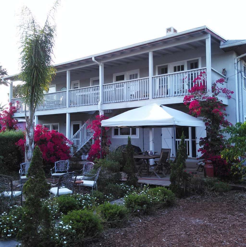 The House on Crawford | 223 Crawford Rd, New Smyrna Beach, FL 32169, USA | Phone: (386) 307-0101