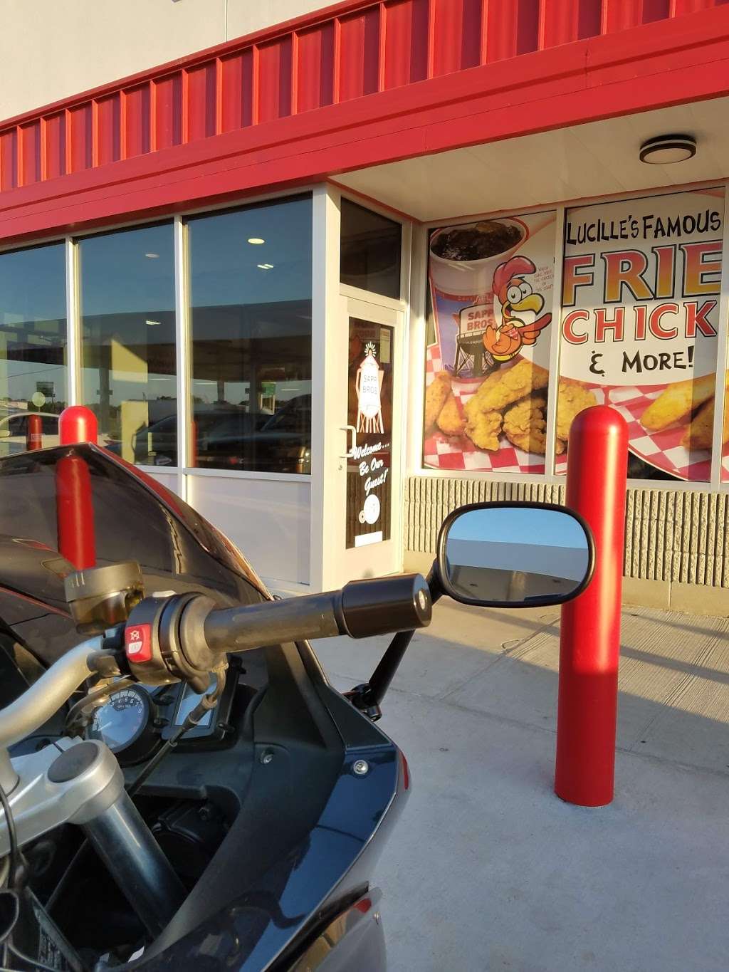 Sapp Bros Travel Center | 27603 SW Outer Rd, Harrisonville, MO 64701, USA | Phone: (816) 884-3306