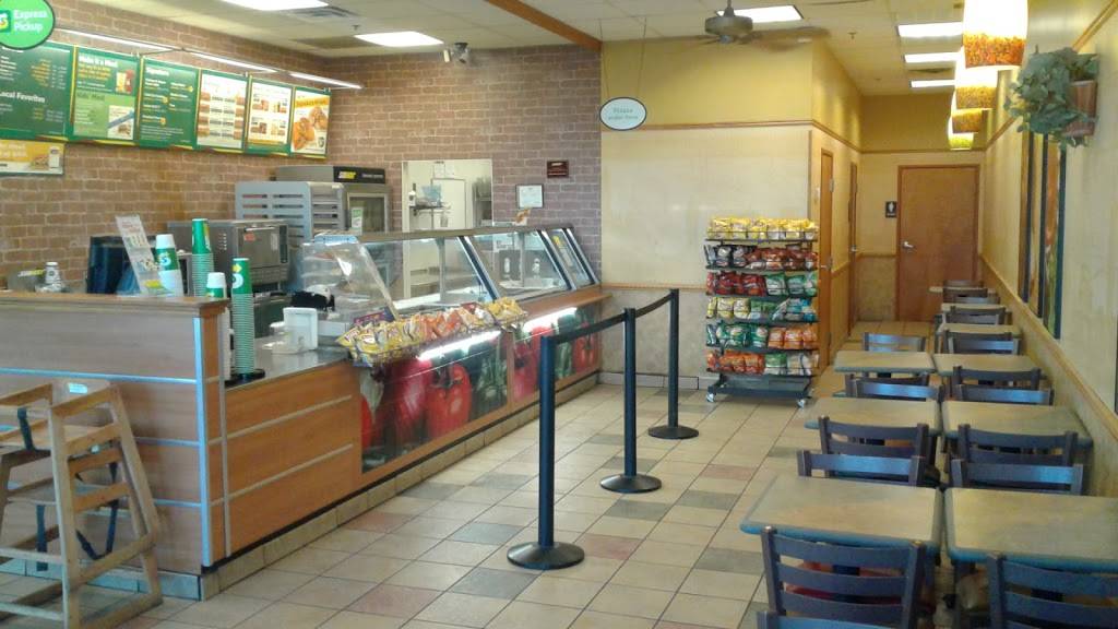 Subway | 8561 N Beach St, Keller, TX 76248, USA | Phone: (817) 562-2121