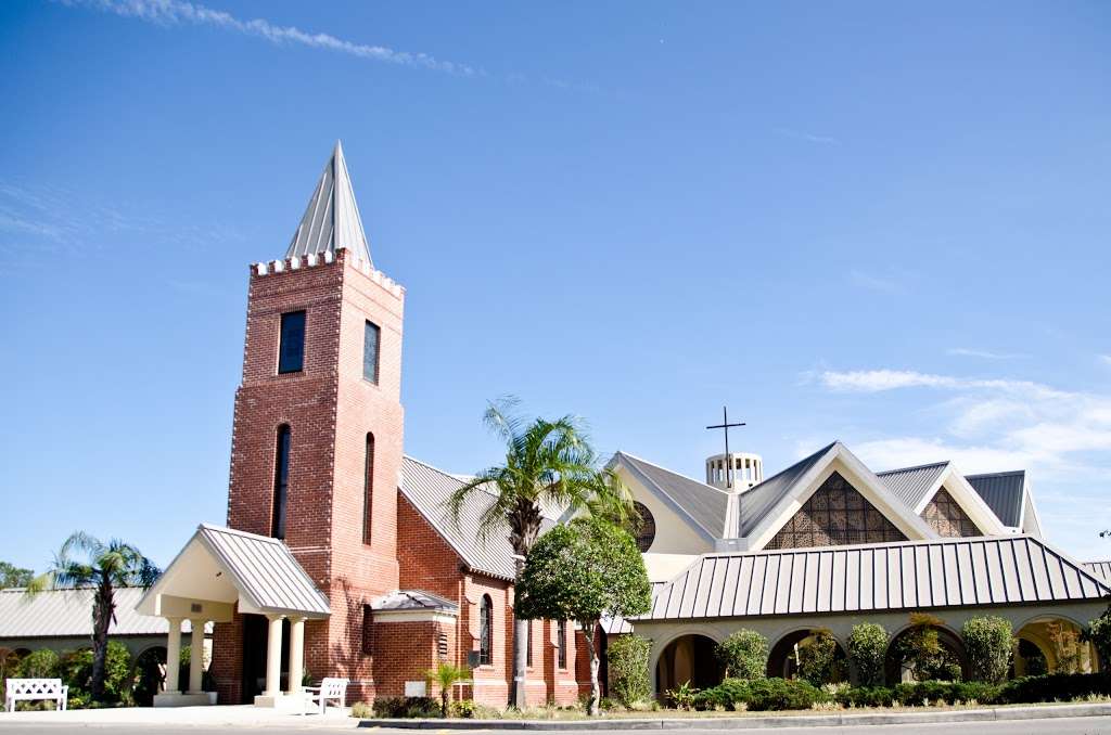 St. Lukes Lutheran Church | 2021 W State Rd 426, Oviedo, FL 32765, USA | Phone: (407) 365-3408