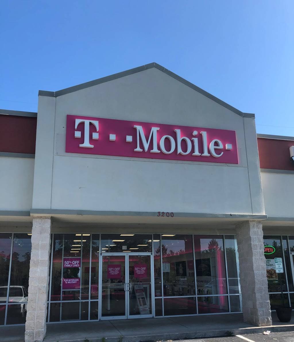 T-Mobile | 3200 Armsdale Rd Suite 70, Jacksonville, FL 32218 | Phone: (904) 374-6940