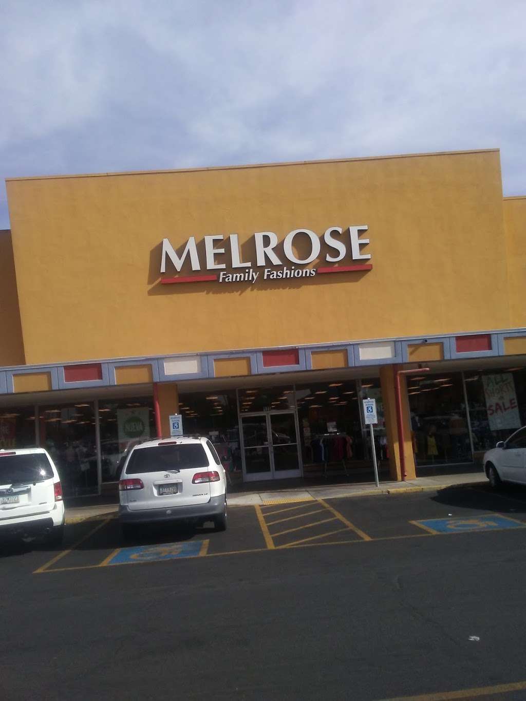 Melrose Family Fashions | Maryvale Terrace Shopping Center, 4105 N 51st Ave #125, Phoenix, AZ 85031, USA | Phone: (623) 848-1890