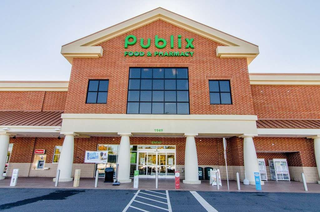 Publix Super Market at Hoffman Village | 1949 Hoffman Rd, Gastonia, NC 28056, USA | Phone: (704) 853-7000